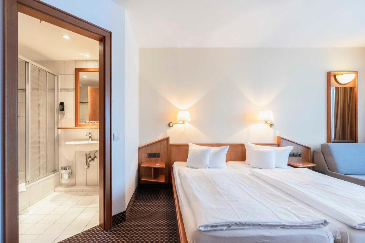 Hotel Markgraf Lehnin Eksteriør bilde