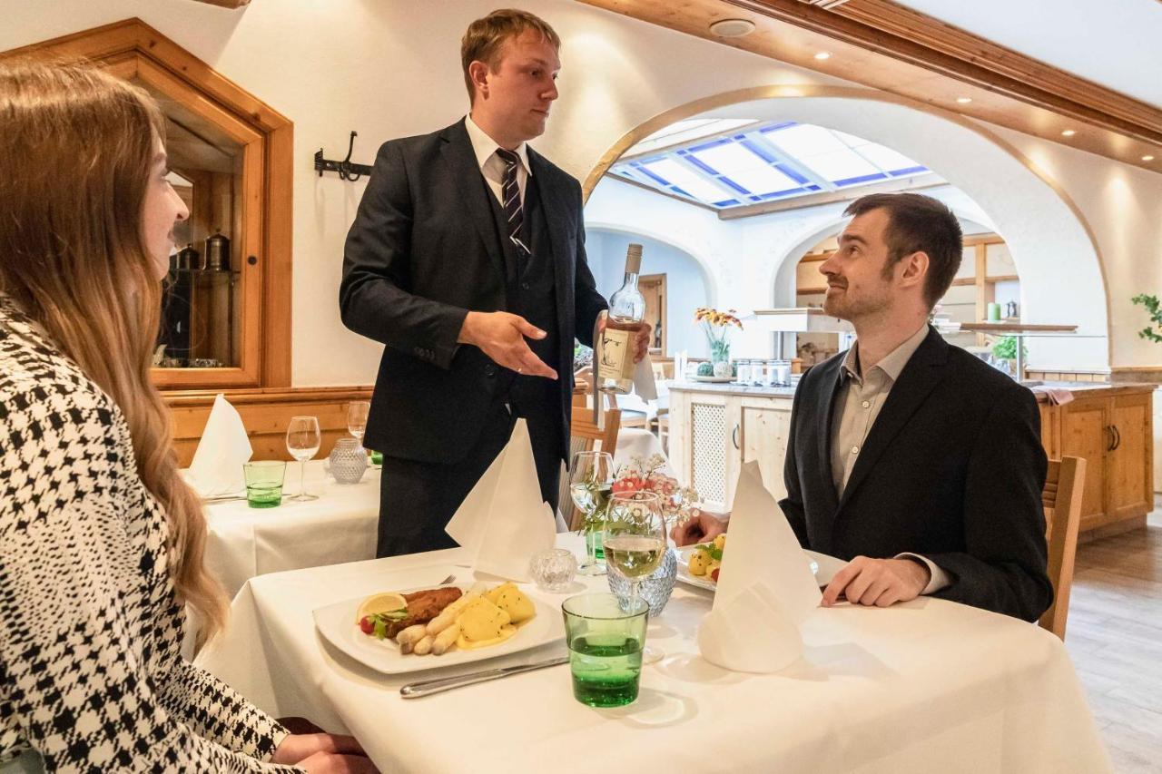 Hotel Markgraf Lehnin Eksteriør bilde