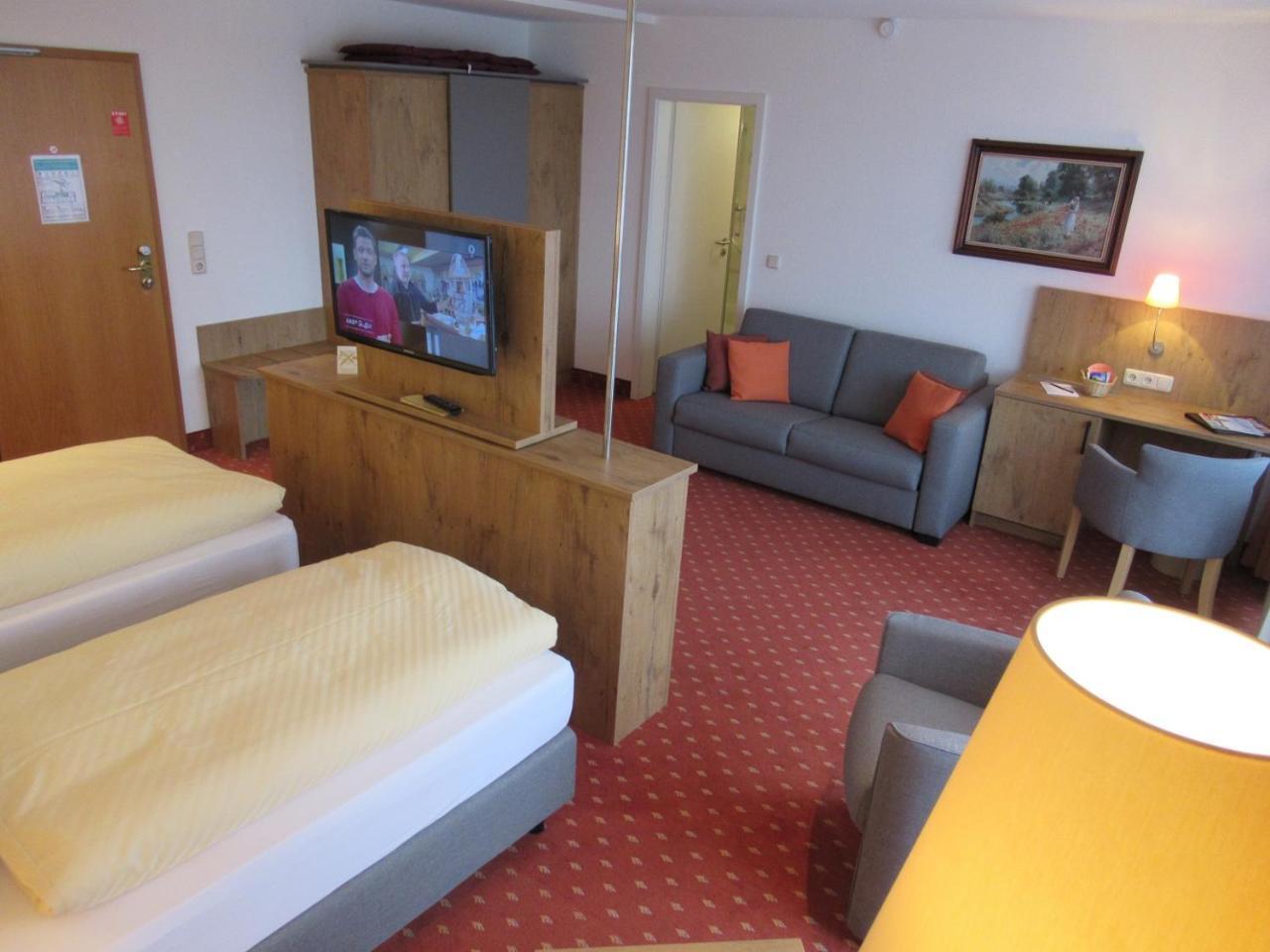 Hotel Markgraf Lehnin Eksteriør bilde